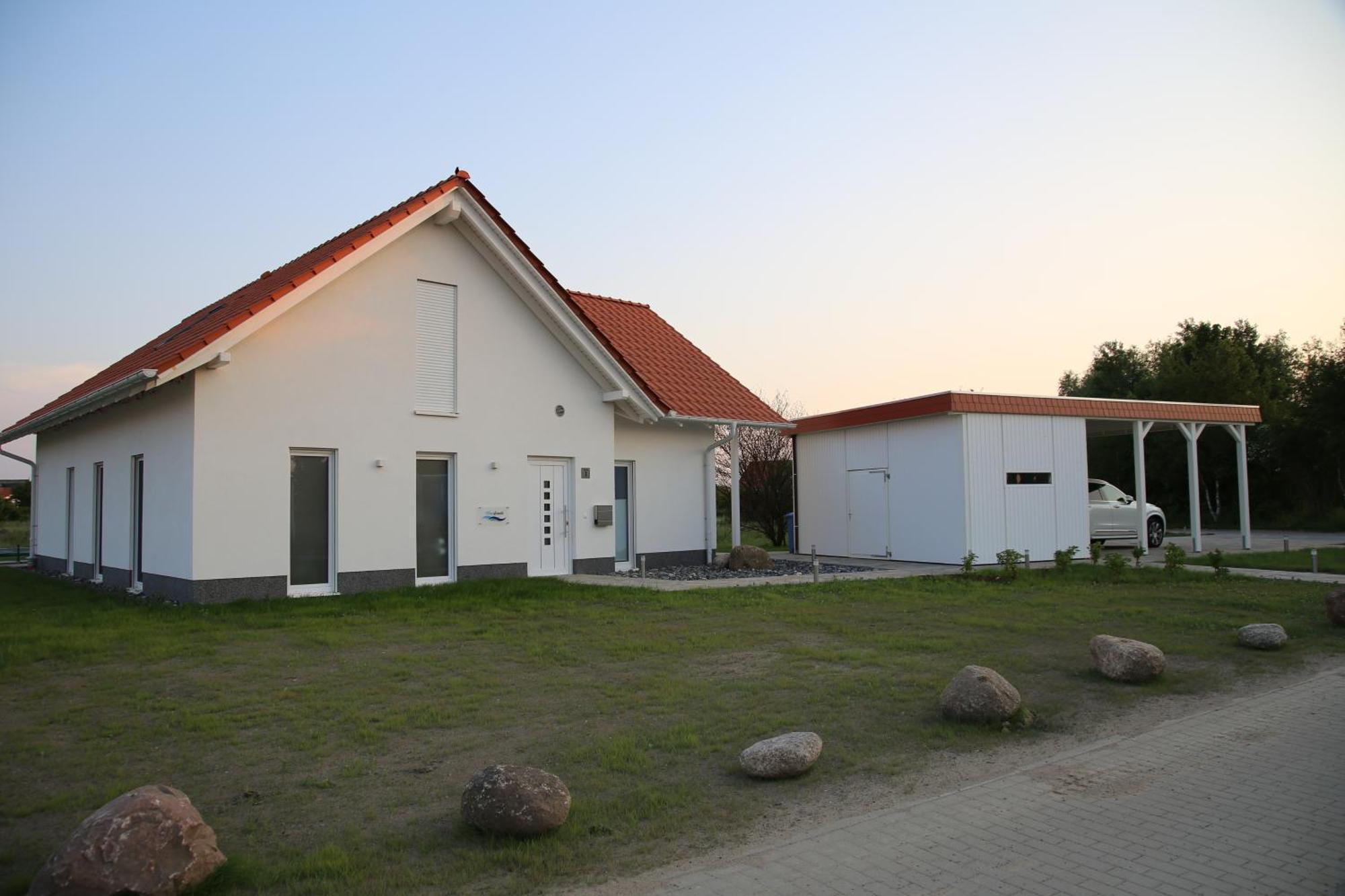 Villa Meerfreude Trent Exterior photo